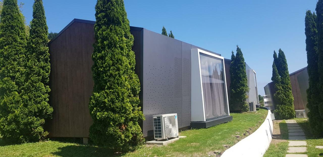 Bungalows Portuondo Parking Gratuito Mundaca Exterior foto
